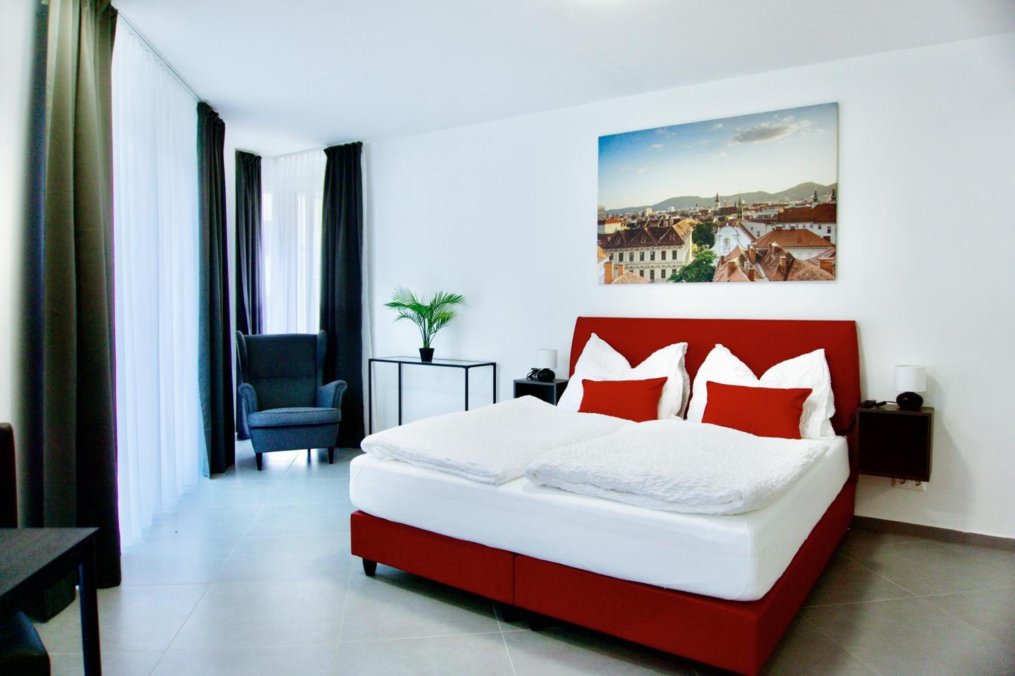 Grazora Living Aparthotel *